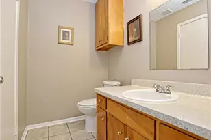 904 Walter St, Austin, TX 78702 - Photo 11