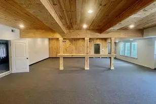 1102 Beech St, Taylor, TX 76574 - Photo 13