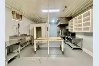 1102 Beech Street, Taylor, TX 76574 - Photo 27