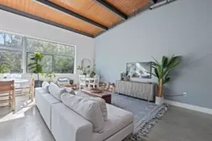 2205 N Lamar Blvd, Austin, TX 78705 - Photo 7