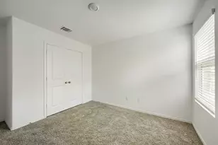 120 Milliner Loop, Hutto, TX 78634 - Photo 11