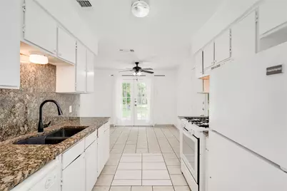 9502 North Creek Drive, Austin, TX 78753 - Photo 7