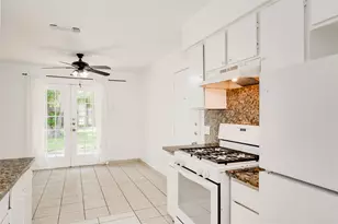 9502 N Creek Dr, Austin, TX 78753 - Photo 9