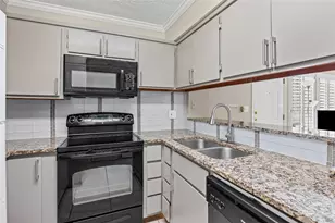 2510 San Gabriel St, Austin, TX 78705 - Photo 5