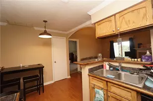 114 E 31st St, Austin, TX 78705 - Photo 7