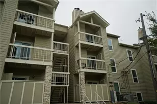 114 E 31st St, Austin, TX 78705 - Photo 15