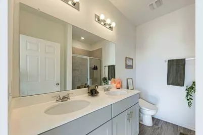 112 Bennington Drive, Liberty Hill, TX 78642 - Photo 15