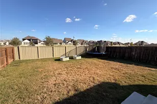 112 Bennington Dr, Liberty Hill, TX 78642 - Photo 21