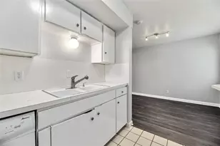 2408 Longview St, Austin, TX 78705 - Photo 7