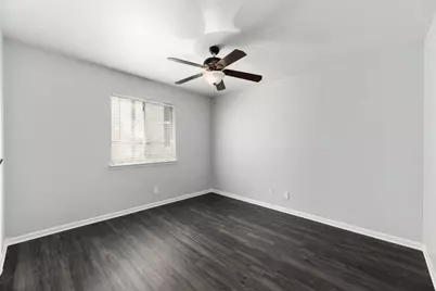 2408 Longview Street #113, Austin, TX 78705 - Photo 11