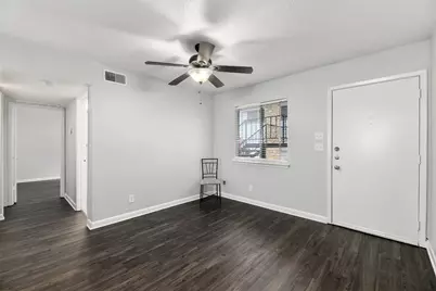 2408 Longview Street #113, Austin, TX 78705 - Photo 9