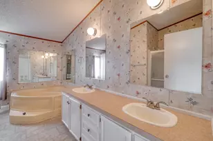 250 Rocky Rd, Lockhart, TX 78644 - Photo 15