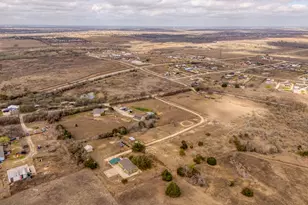 250 Rocky Rd, Lockhart, TX 78644 - Photo 27