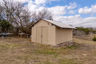 250 Rocky Rd, Lockhart, TX 78644 - Photo 23