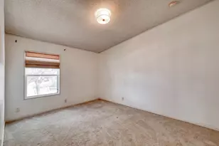 250 Rocky Rd, Lockhart, TX 78644 - Photo 17