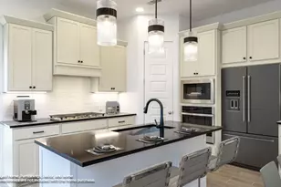 8704 Basil Hayden Ln, Austin, TX 78744 - Photo 3
