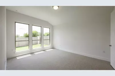 8704 Basil Hayden Lane, Austin, TX 78744 - Photo 9