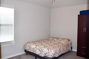 174 Gullivers Dr, Elgin, TX 78621 - Photo 13