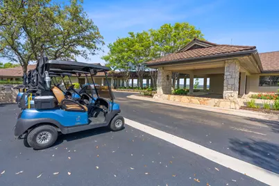 27030 Masters Parkway, Spicewood, TX 78669 - Photo 39