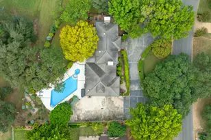 27030 Masters Pkwy, Spicewood, TX 78669 - Photo 35