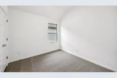 142 Tolo Drive, Elgin, TX 78621 - Photo 23