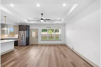 271 College, La Grange, TX 78945 - Photo 19