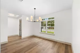 271 College, La Grange, TX 78945 - Photo 5