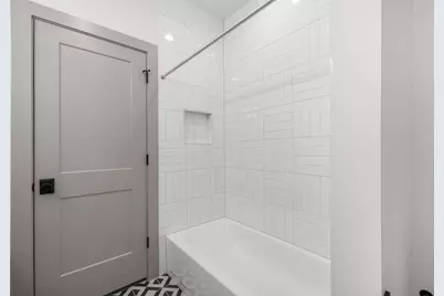 271 College, La Grange, TX 78945 - Photo 25