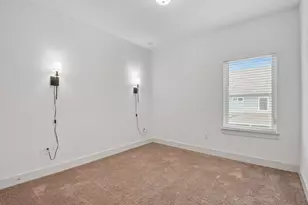 7209 Bassett Ct, Austin, TX 78741 - Photo 13