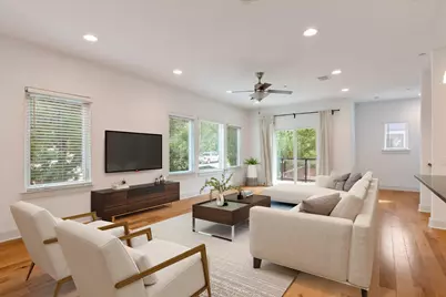 7209 Bassett Court, Austin, TX 78741 - Photo 11