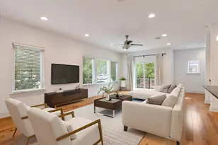 7209 Bassett Ct, Austin, TX 78741 - Photo 11