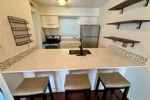 6910 Hart Ln, Austin, TX 78731 - Photo 37