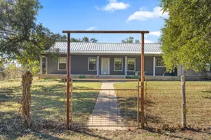 1336 S Fm 1174 S, Bertram, TX 78605 - Photo 3