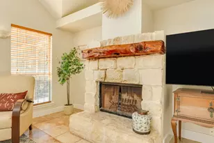 17909 Westward Look, Dripping Springs, TX 78620 - Photo 11