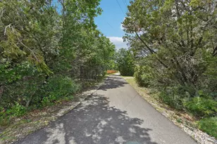 126 County Road 420 Rd, Spicewood, TX 78669 - Photo 27