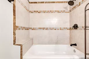 74 Julius St, Austin, TX 78702 - Photo 19