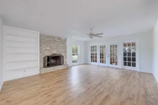 8835 Tallwood Dr, Austin, TX 78759 - Photo 5