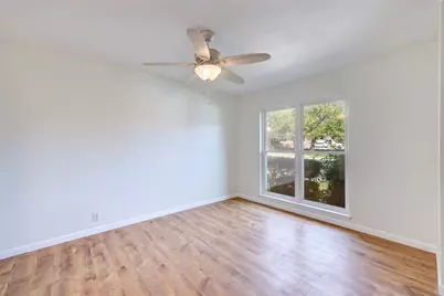 8835 Tallwood Drive, Austin, TX 78759 - Photo 9