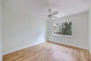 8835 Tallwood Dr, Austin, TX 78759 - Photo 17