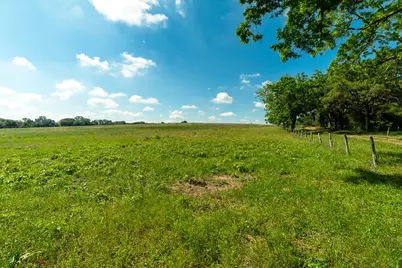 5018 Wolters Road, Schulenburg, TX 78956 - Photo 21