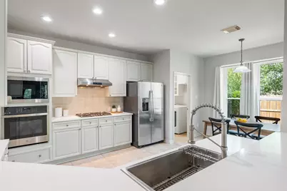 10808 Beachmont Lane, Austin, TX 78739 - Photo 5