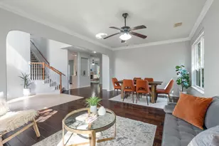10808 Beachmont Ln, Austin, TX 78739 - Photo 3