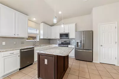 3005 Hawks Swoop Trail, Pflugerville, TX 78660 - Photo 7