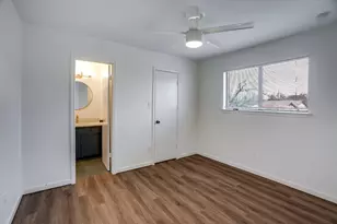 2119 Gaston Pl Dr, Austin, TX 78723 - Photo 15