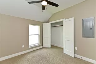 1202 Cometa St, Austin, TX 78721 - Photo 21