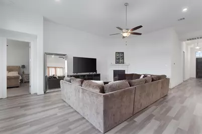 504 Pulitzer Drive, Hutto, TX 78634 - Photo 7