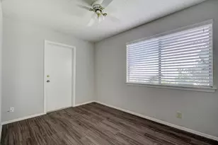 10410 Broken Shoe Trail, Austin, TX 78750 - Photo 9