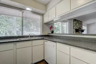 10410 Broken Shoe Trail, Austin, TX 78750 - Photo 11