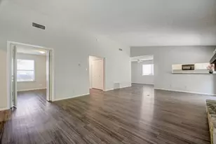 10410 Broken Shoe Trail, Austin, TX 78750 - Photo 5