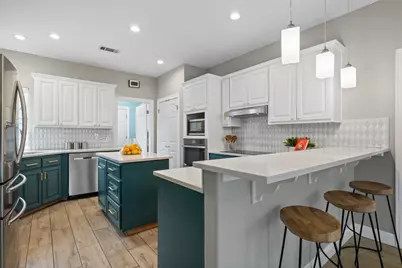 119 Crestview Drive, Lakeway, TX 78734 - Photo 11